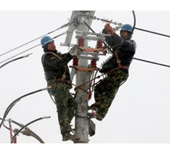 緊抓推廣清潔能源的有利契機，石家莊供電公司加大電網建設